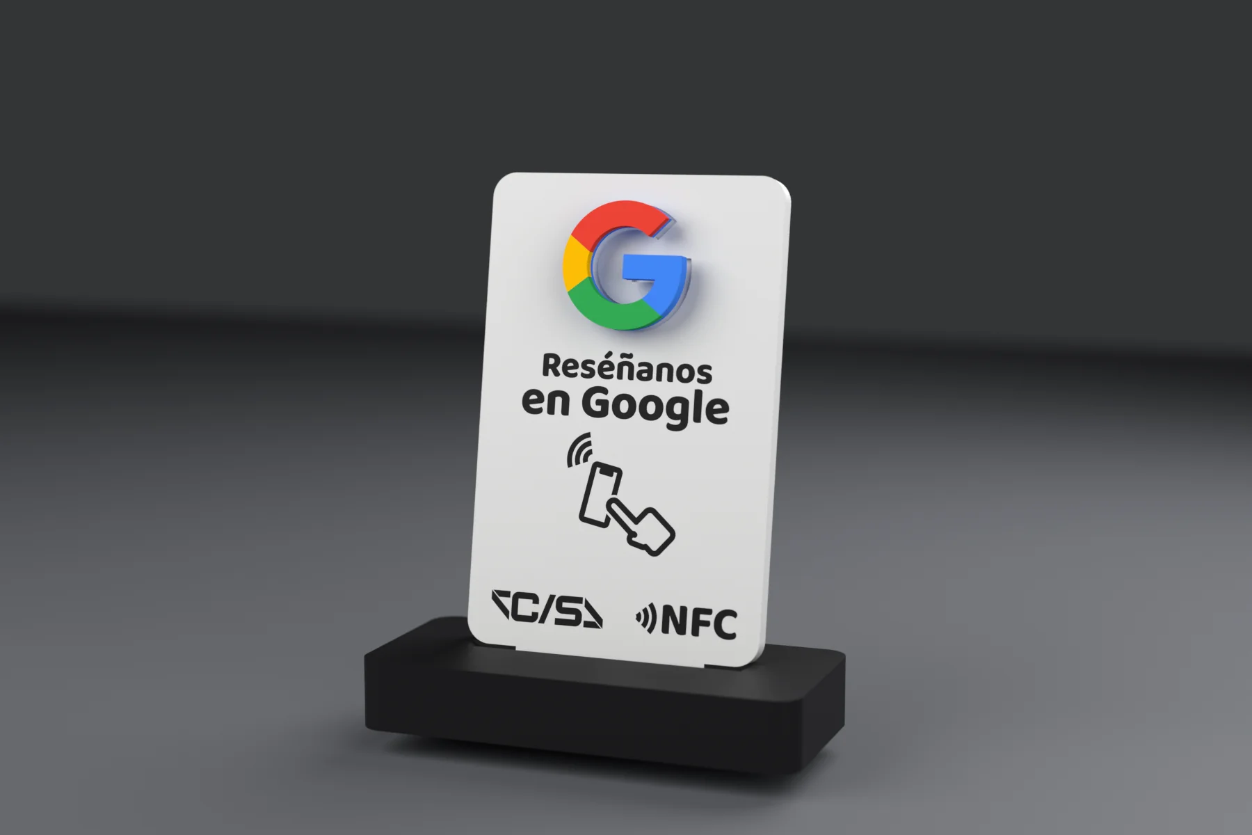 Expositor CRETAX de reseñas Google ensamblado: tarjeta blanca con la G a color sobre una base negra.